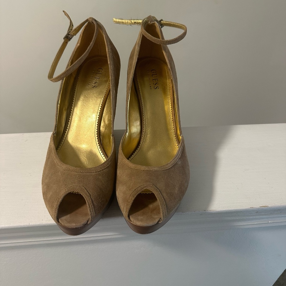 Guess Women's Brown Peep Toe Heels